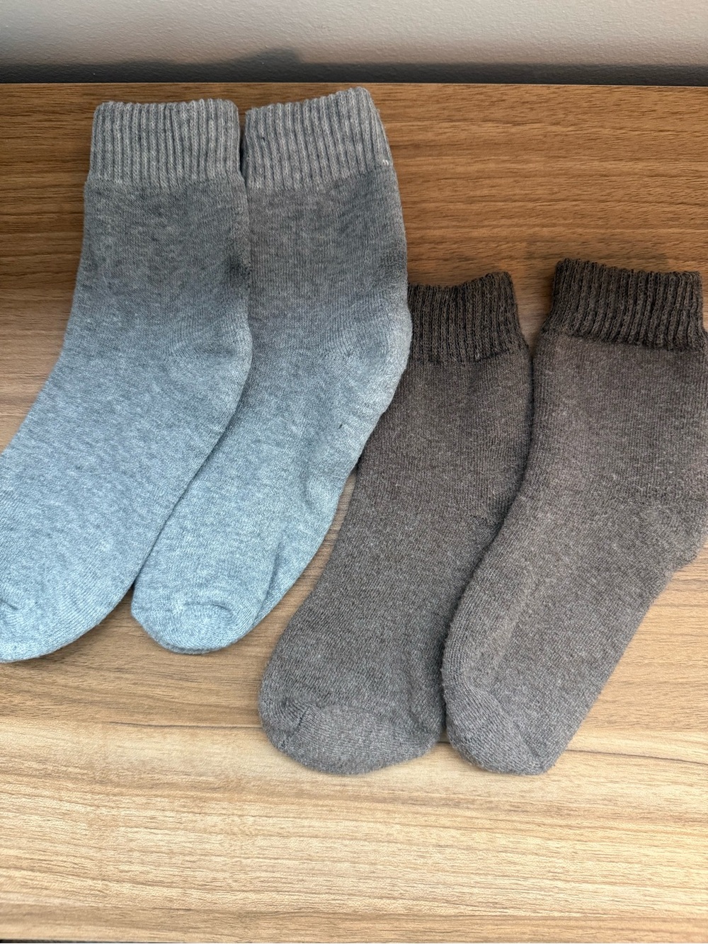 Women’s M Boot Socks - Gray and Brown - Pack of 2